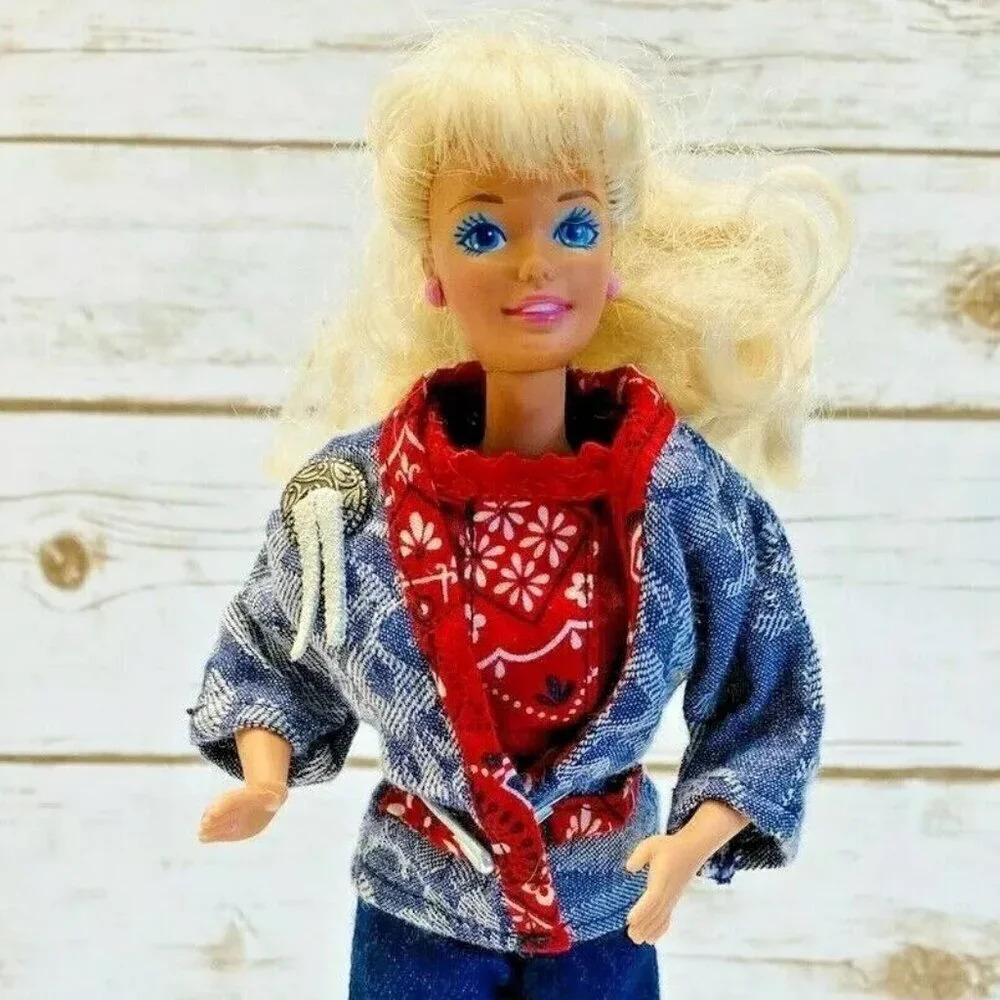 MATTEL BARBIE Doll Blonde Hair Blue Eyes 3 Piece Outfit 12" Tall Used